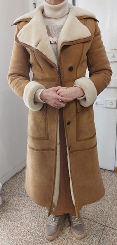 Shearling scamosciato usato.